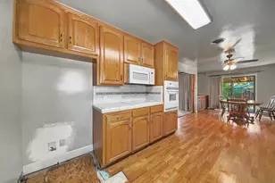 1215 Del Vale Ave, Modesto, CA 95350 - Photo 14