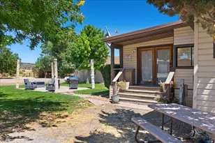 709 Center, Susanville, CA 96130 - Photo 12