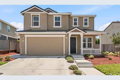 2051 Camden Street, Hollister, CA 95023 - Photo 2
