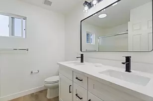 2501 Lock Ave, Sacramento, CA 95822 - Photo 24