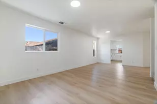 2501 Lock Ave, Sacramento, CA 95822 - Photo 14