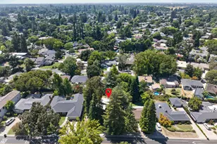 4520 S Land Park Dr, Sacramento, CA 95822 - Photo 40