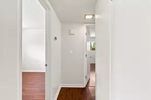 5513 Engle Rd, Carmichael, CA 95608 - Photo 14