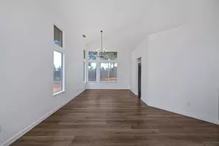 6431 Canyon Creek Way, Elk Grove, CA 95758 - Photo 28