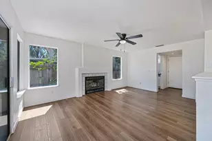 6431 Canyon Creek Way, Elk Grove, CA 95758 - Photo 18