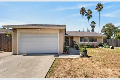 5645 Woodforest, Sacramento, CA 95842 - Photo 1