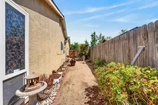 5645 Woodforest, Sacramento, CA 95842 - Photo 28