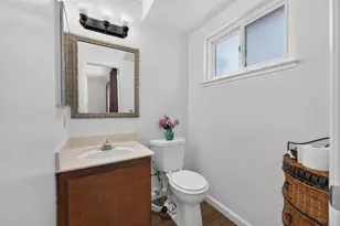 5645 Woodforest, Sacramento, CA 95842 - Photo 26