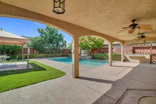 420 Vintage Dr, Turlock, CA 95382 - Photo 32