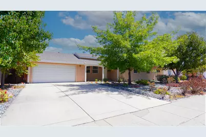 5016 J Parkway, Sacramento, CA 95823 - Photo 1
