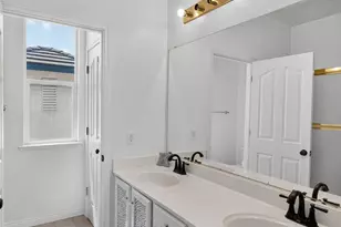 10236 Stathos Dr, Elk Grove, CA 95757 - Photo 54