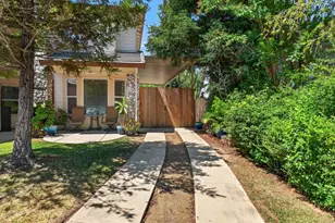 10236 Stathos Dr, Elk Grove, CA 95757 - Photo 10