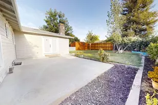 2034 Edwin Wy, Sacramento, CA 95825 - Photo 26