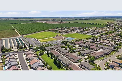 570 Cutting Horse Drive #143, Oakdale, CA 95361 - Photo 28