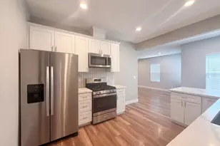3210 San Jose Way, Sacramento, CA 95817 - Photo 2