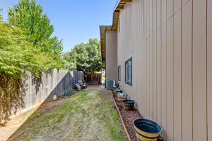 5946 Little Bear Ct, Citrus Heights, CA 95621 - Photo 42