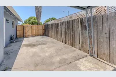 2309 Southridge Drive, Modesto, CA 95350 - Photo 28