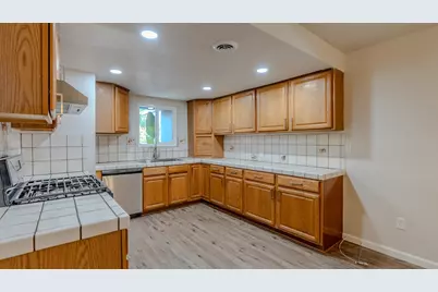 2309 Southridge Drive, Modesto, CA 95350 - Photo 4