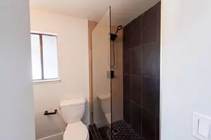 6005 La Castana Way, Sacramento, CA 95823 - Photo 26