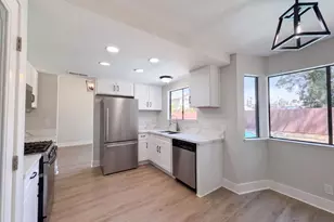 6005 La Castana Way, Sacramento, CA 95823 - Photo 2