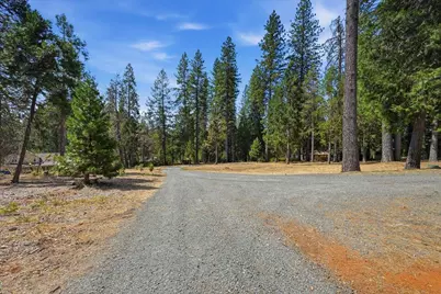 11520 Lower Colfax Road, Grass Valley, CA 95945 - Photo 38