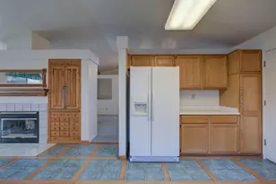 1025 Blue Bonnet Dr, Newman, CA 95360 - Photo 16