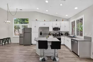 1643 Santoni Ln, Woodland, CA 95776 - Photo 6