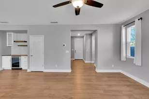 401 Broadleigh Ct, Roseville, CA 95747 - Photo 10