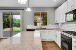401 Broadleigh Ct, Roseville, CA 95747 - Photo 18