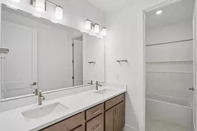 9040 Wickstrom Drive, Orangevale, CA 95662 - Photo 32