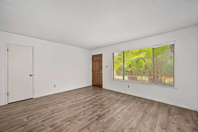 4136 Hollister Avenue, Carmichael, CA 95608 - Photo 4