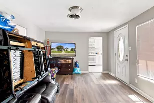 417 Sutter St, Manteca, CA 95336 - Photo 8