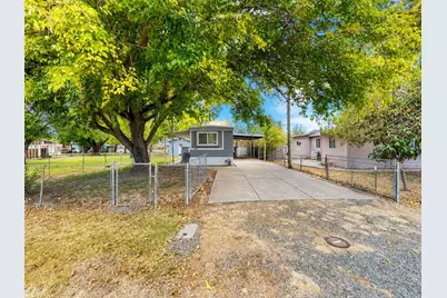 4728 Pacific Avenue, Olivehurst, CA 95961 - Photo 2