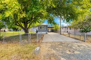 4728 Pacific Ave, Olivehurst, CA 95961 - Photo 2
