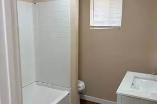 2346 Hackberry St, Stockton, CA 95205 - Photo 6
