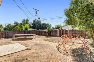 5510 71st St, Sacramento, CA 95820 - Photo 34