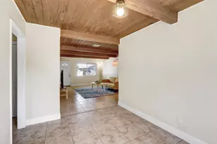 5510 71st St, Sacramento, CA 95820 - Photo 12