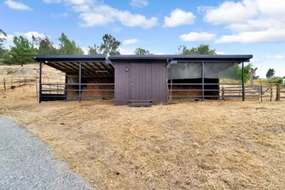 23328 Granite Creek Lane, Clovis, CA 93619 - Photo 32