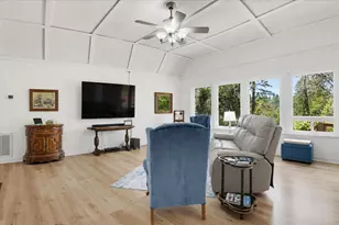 10096 Elder Dr, Grass Valley, CA 95949 - Photo 18