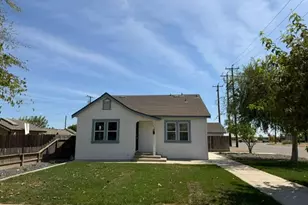 470 2nd St, Gustine, CA 95322 - Photo 1