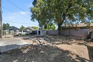 376 S Locust St, Stockton, CA 95205 - Photo 14