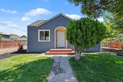 376 S. Locust Street, Stockton, CA 95205 - Photo 1