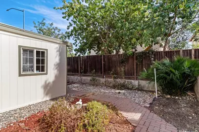 94 Elysian Court, Tracy, CA 95376 - Photo 42