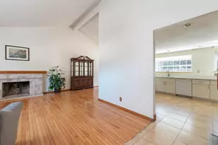 38520 Burdette St, Fremont, CA 94536 - Photo 2