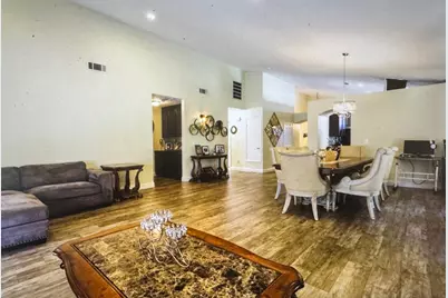 5795 Caribbean Circle, Stockton, CA 95210 - Photo 6