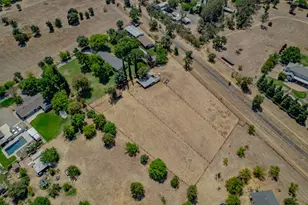 8986 Mooney Rd, Elk Grove, CA 95624 - Photo 72