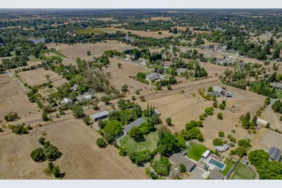 8986 Mooney Road, Elk Grove, CA 95624 - Photo 92