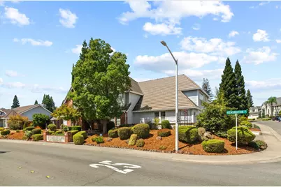 1084 Kensington Drive, Roseville, CA 95661 - Photo 2