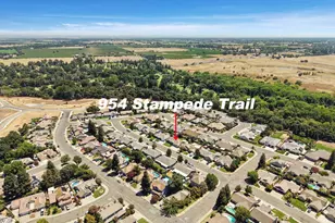 954 Stampede Trail, Galt, CA 95632 - Photo 4