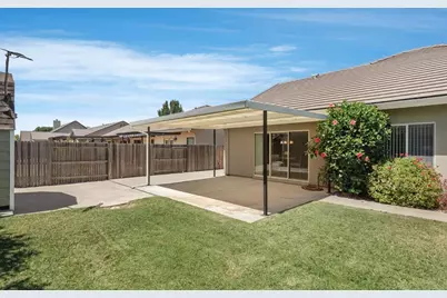 954 Stampede Trail, Galt, CA 95632 - Photo 40